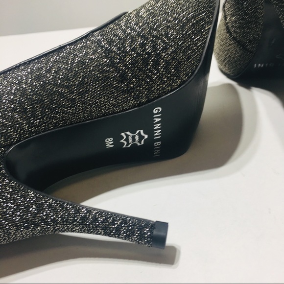 Gianni Bini Metallic Silver and Black Heels Size 8 - Picture 6 of 7